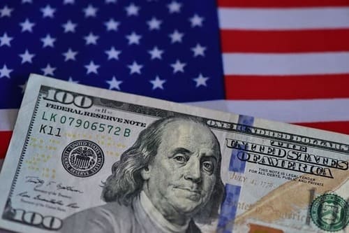 过去三天利率期货持仓量暴涨，市场“确信”12月美联储降息，这一次市场会错吗？ ...